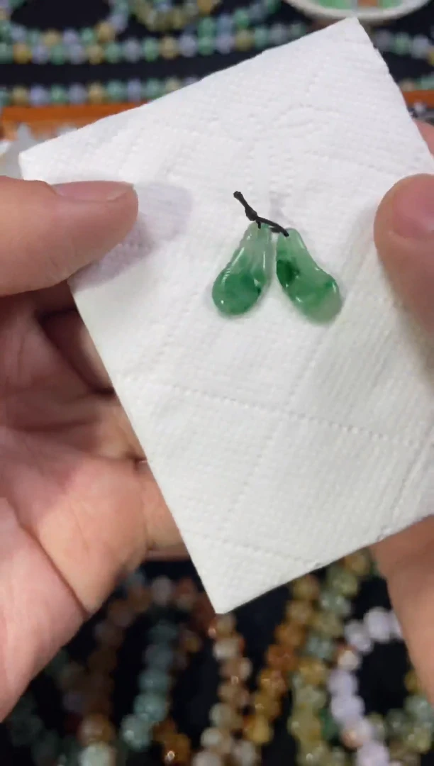 【闪购商品】翡翠颈饰未镶嵌【闪购商品】 天然翡翠