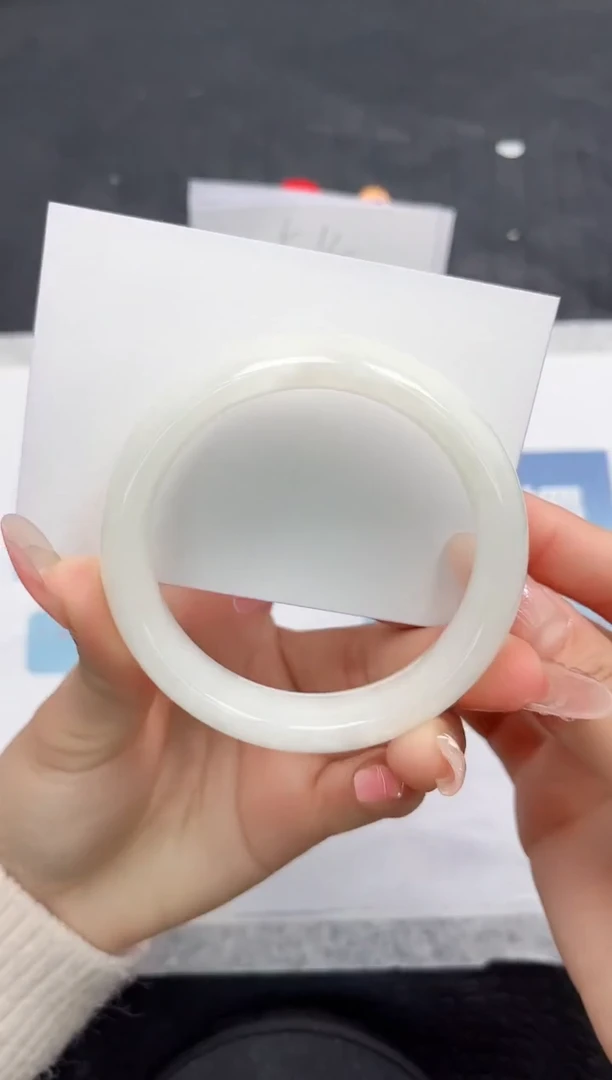 【闪购商品】和田玉手镯未镶嵌L76-60.4