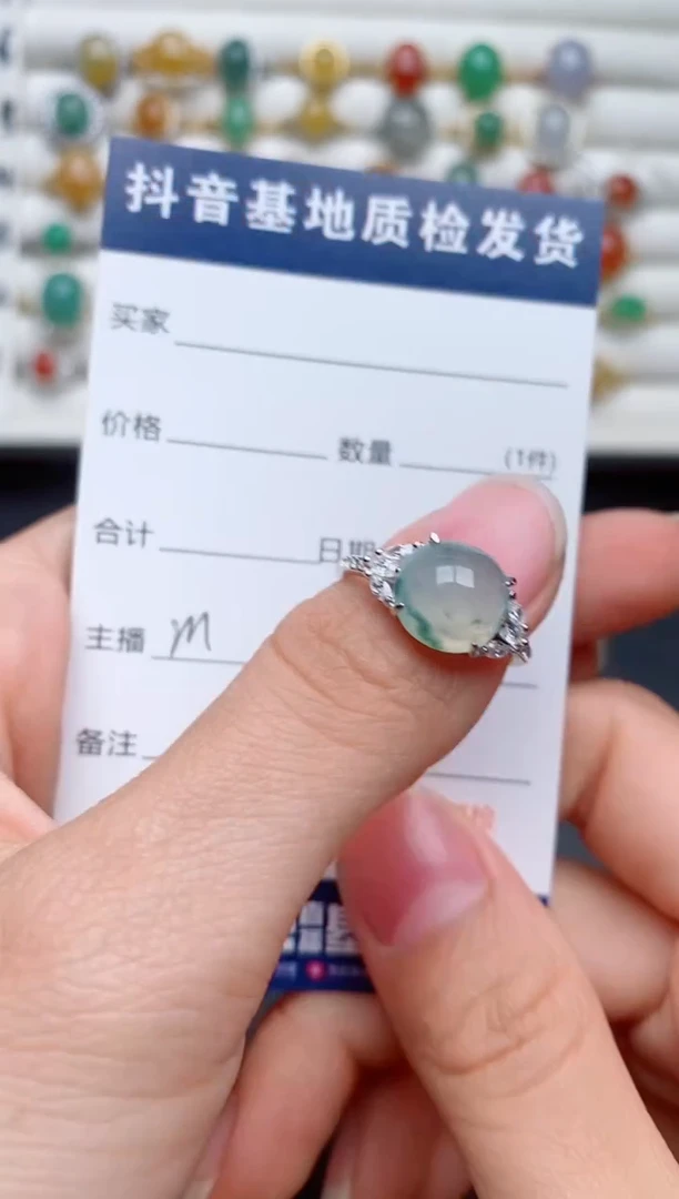 【闪购商品】翡翠戒指银S925镶嵌.........