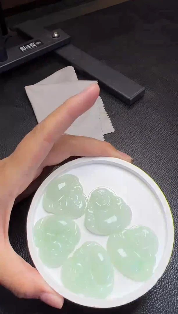 【闪购商品】翡翠颈饰未镶嵌K153-657 佛公多样性发一