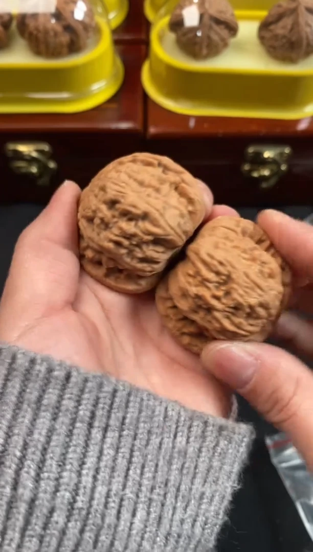 把件文玩核桃白狮子42尺F225