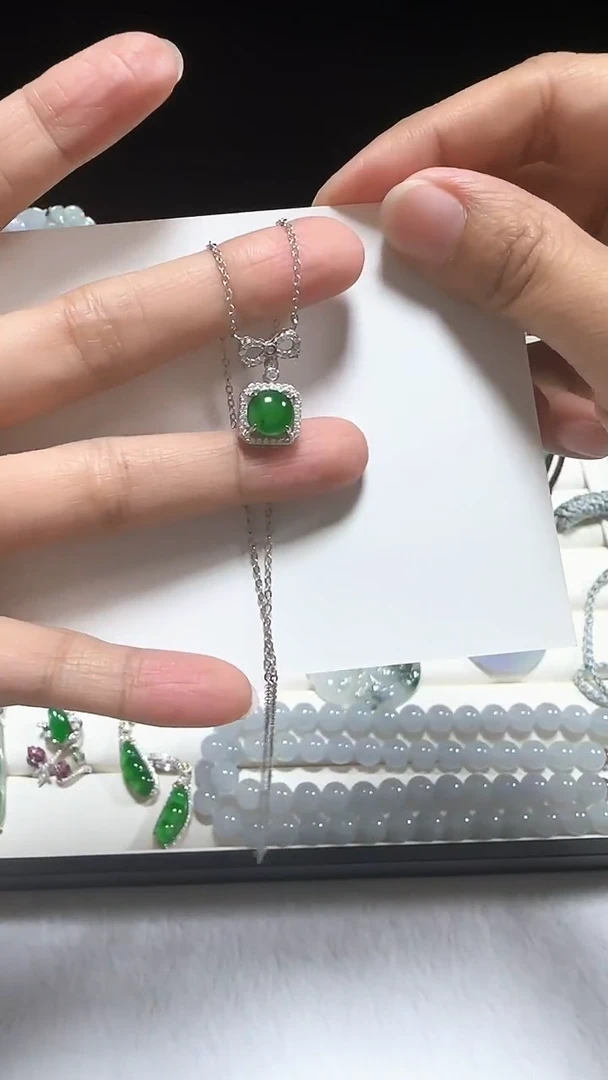 翡翠未镶嵌项链缅甸翡翠