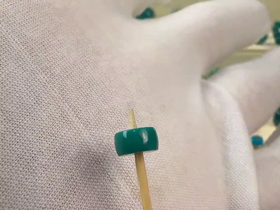 未镶嵌绿松石直切直切