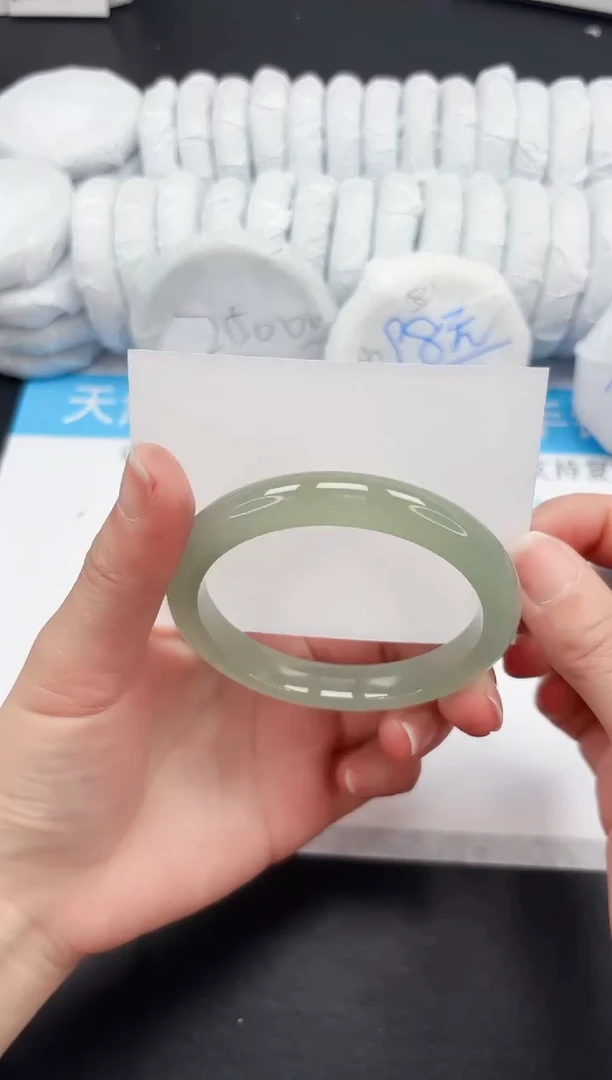 【闪购商品】石英质玉手镯未镶嵌121-63