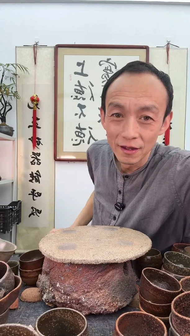 【闪购商品】瑕疵红色马克杯600毫升