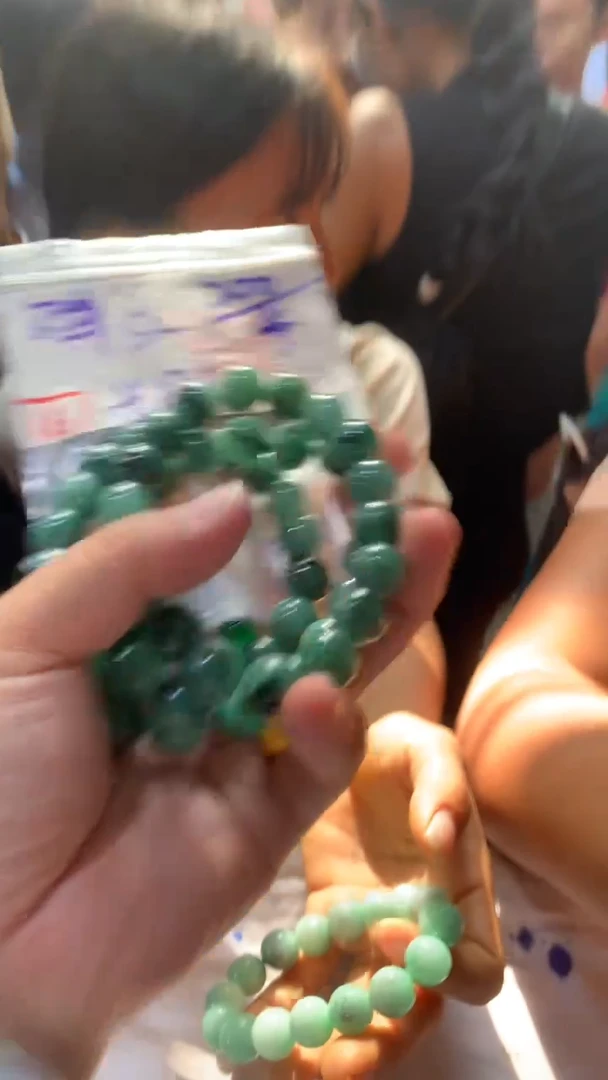 定制翡翠未镶嵌天然A货缅甸翡翠