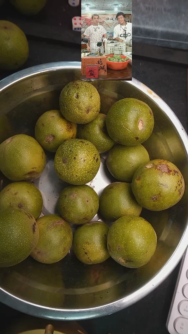 文玩核桃把件青皮盘山14个（售出不退不换）