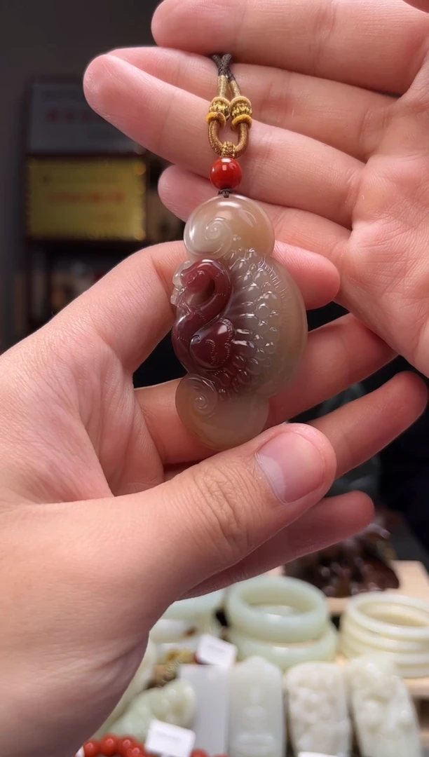 未镶嵌颈饰玛瑙/玉髓吊坠
