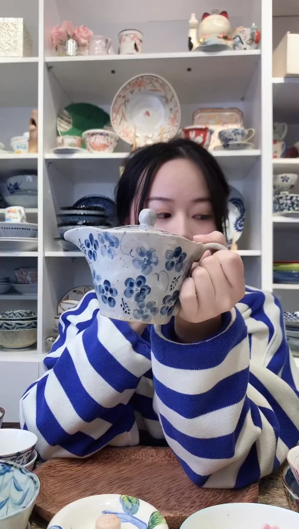 陶瓷濑户烧手作蓝染花茶壶