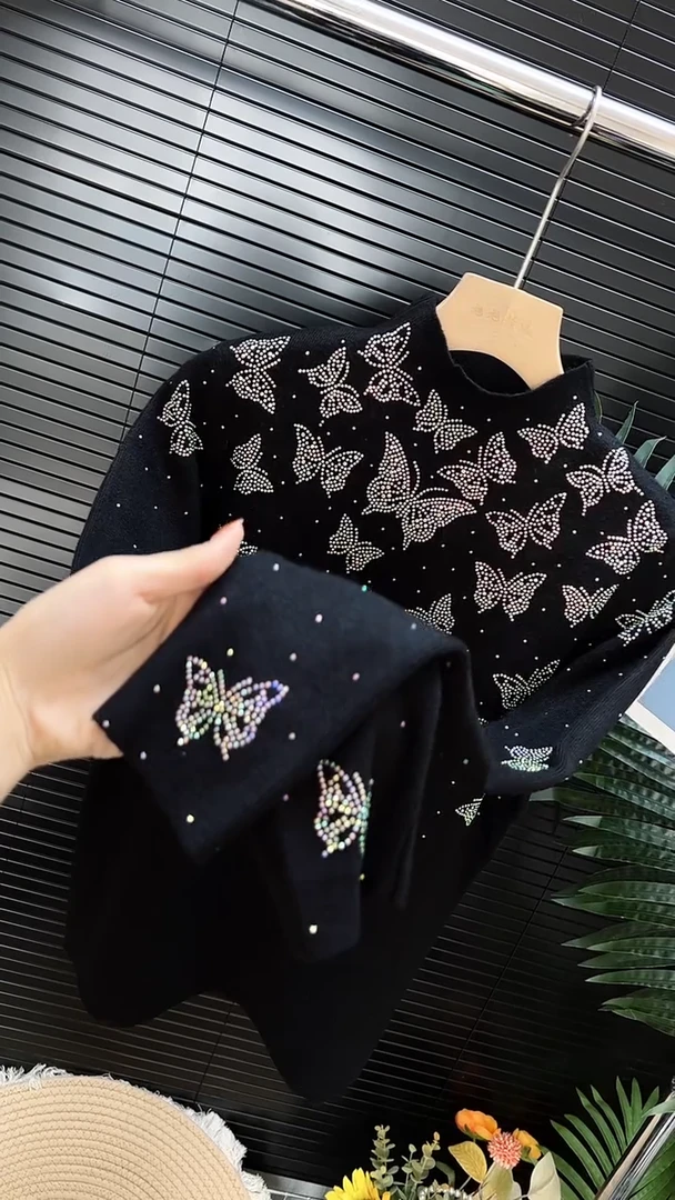 2025秋冬季新款圆领长袖洋气包袖毛针织衫时尚上衣套头款百搭针织