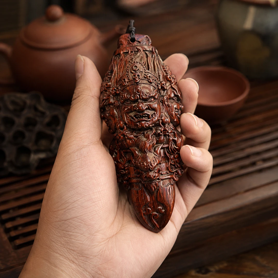 紫檀木雕刻降魔杵大黑天手把件可盘玩带盘玩袋商品图