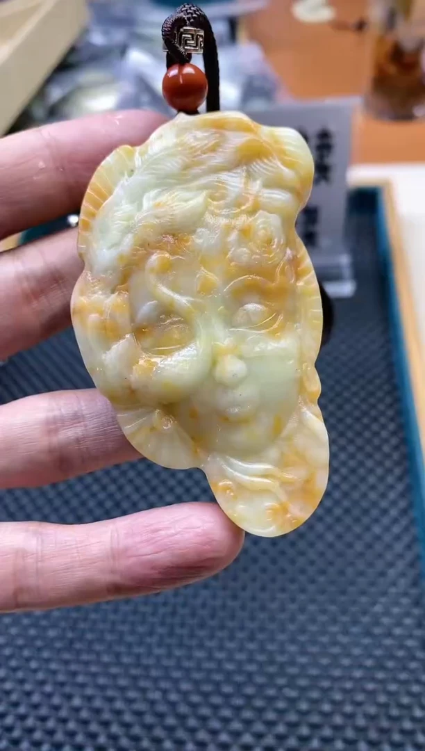 【闪购商品】蛇纹石玉其它未镶嵌多样性发货一个