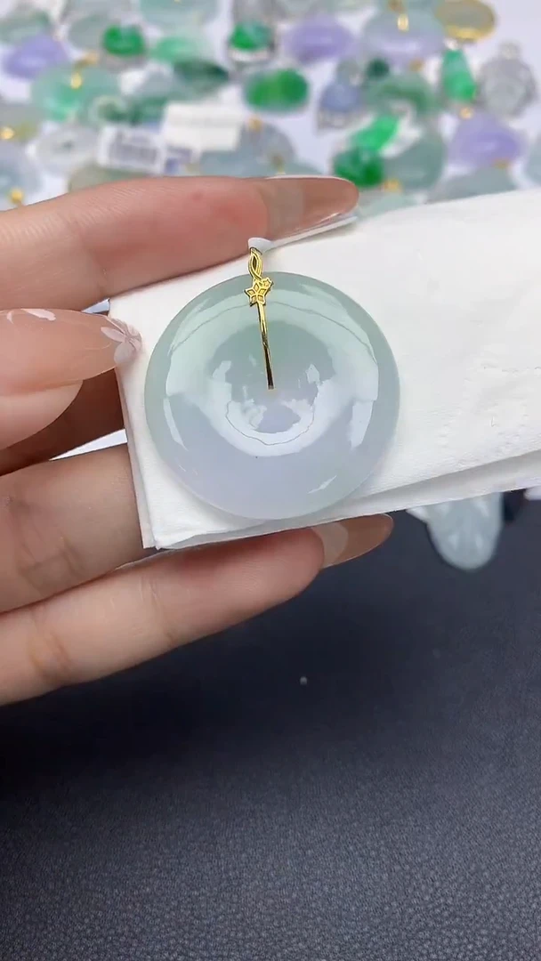 颈饰18K金镶嵌翡翠天然缅甸a货翡翠百元以上9元证书费自理