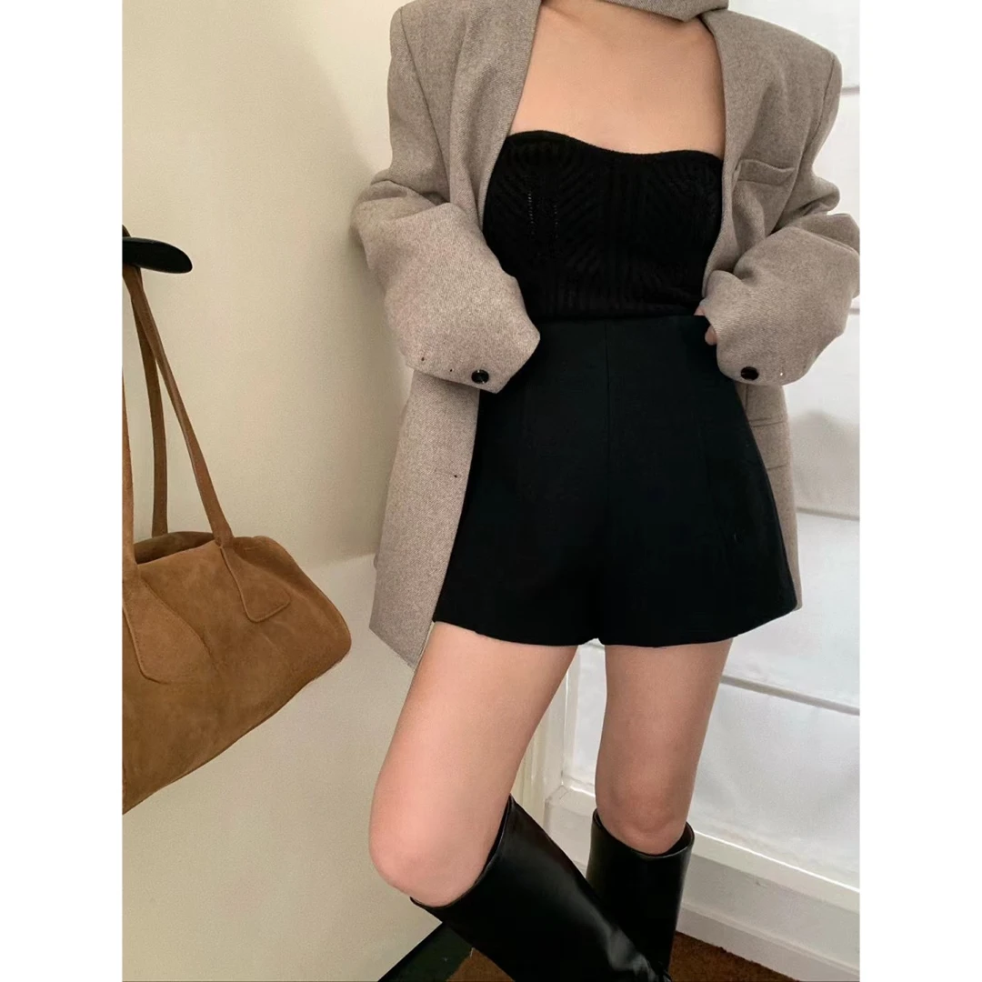 美式灰色高级感毛呢加厚休闲短裤女大码高腰显瘦外穿a字阔腿靴裤