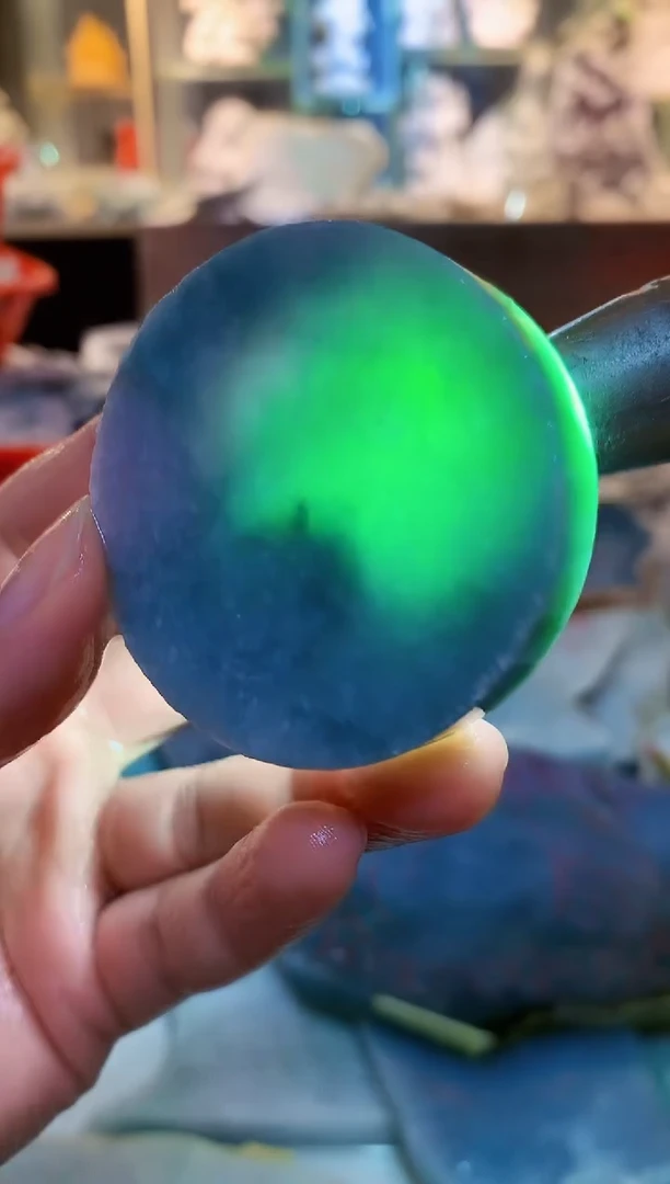 翡翠裸石0朗0翡翠珠宝646