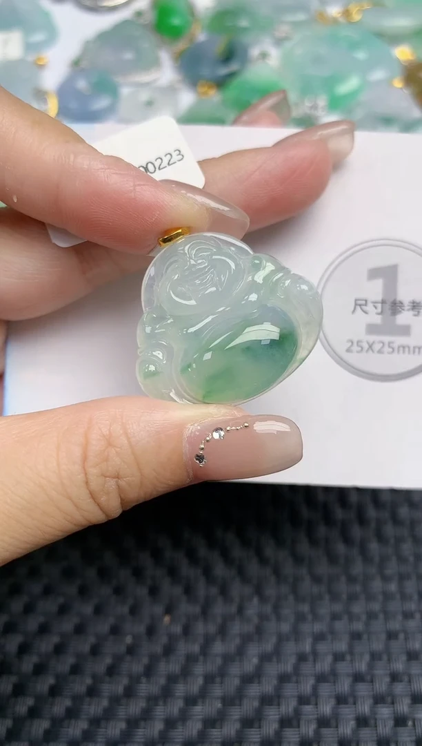 颈饰18K金镶嵌翡翠 天然缅甸A货翡翠百元以上9元证书费自理