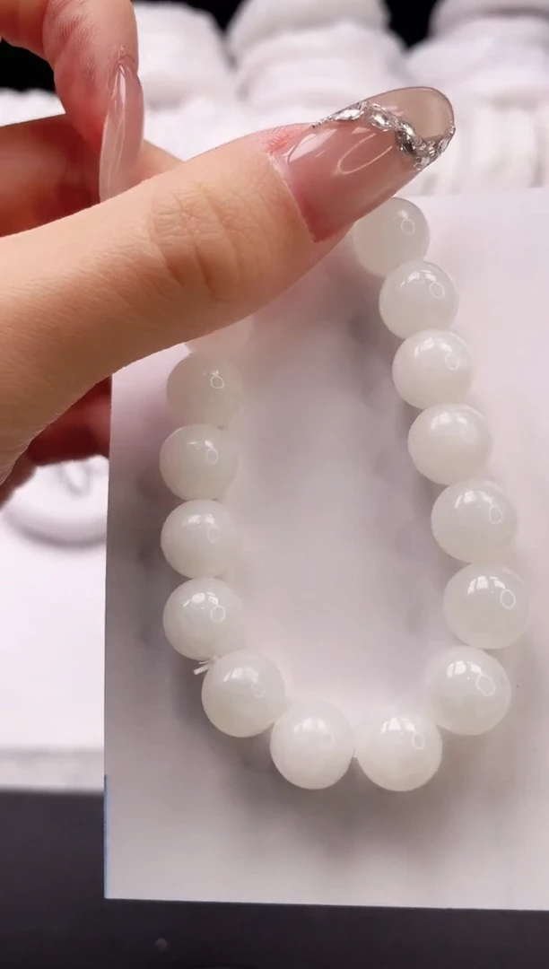 【闪购商品】和田玉手镯未镶嵌白玉手串随机10mm