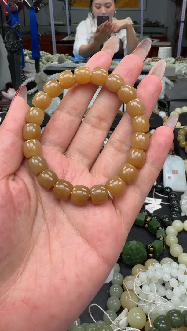 未镶嵌手串和田玉新疆且末金山红糖卡10
