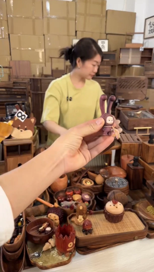 长耳布布紫色兔子