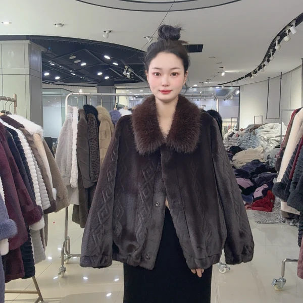 时尚冬季短款晚宴气质羽绒皮草上衣女装短外套大衣黑色气质休闲