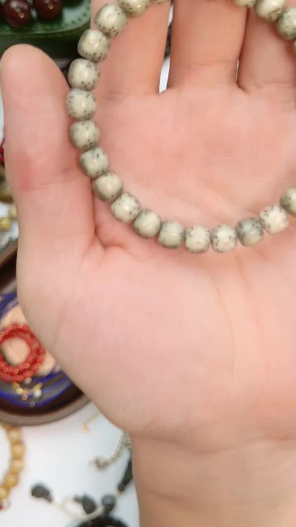 手串星月菩提糯冰小冰糖正月大留白8*7mm