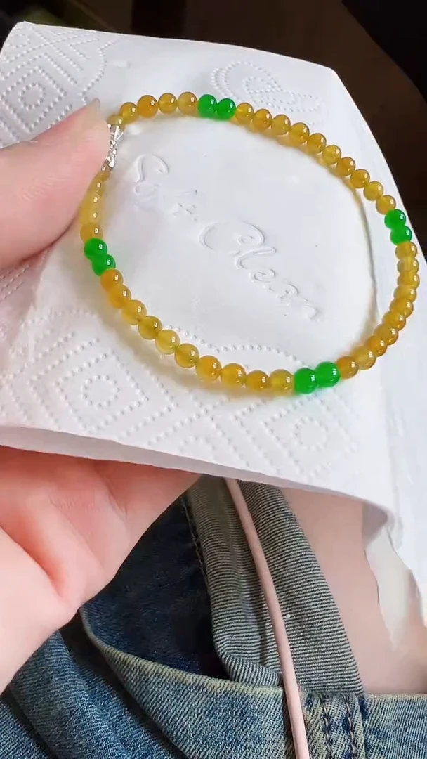 颈饰18K金镶嵌翡翠手链