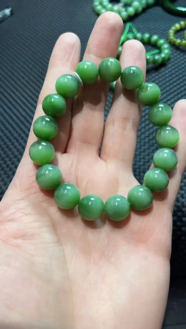 颈饰未镶嵌和田玉和田玉碧玉猫眼手串12mm