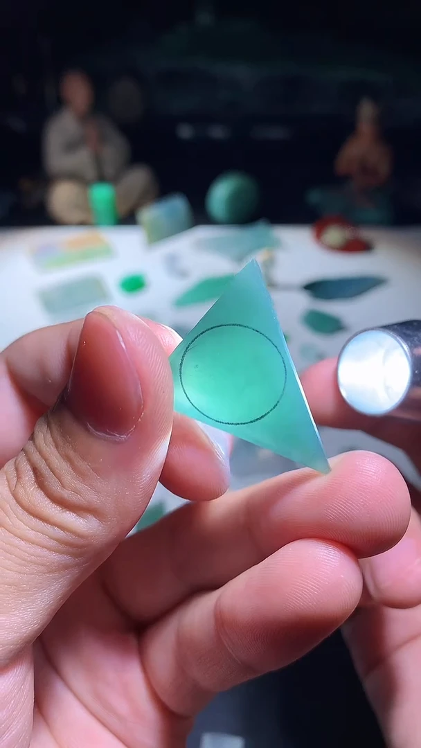 未镶嵌定制翡翠 材料