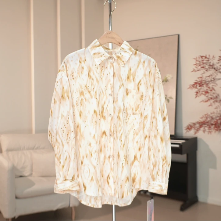 G700 早春款时尚艺术色彩宽松衬衫女 7324
