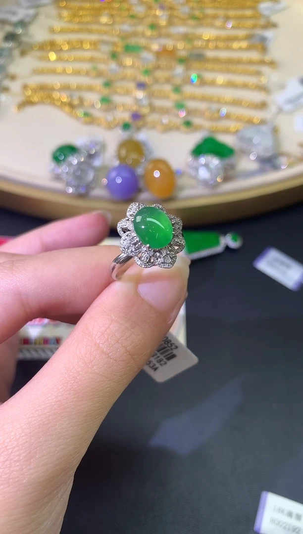 翡翠戒指18K金镶嵌a103丨7980