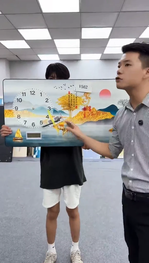 孤品微瑕黑马闪购V562