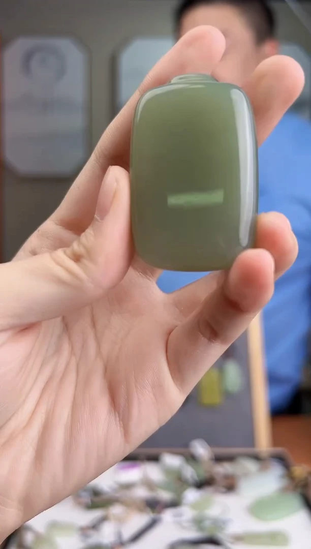 颈饰未镶嵌和田玉多样性发货 拍一单发一个