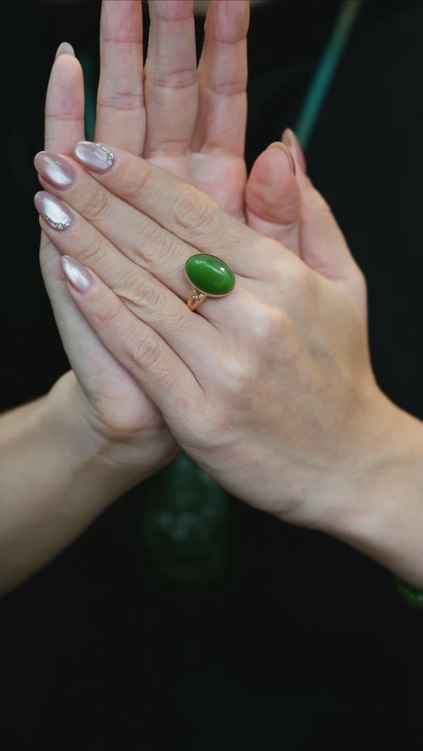 18K金镶嵌戒指和田玉C12-1 戒指