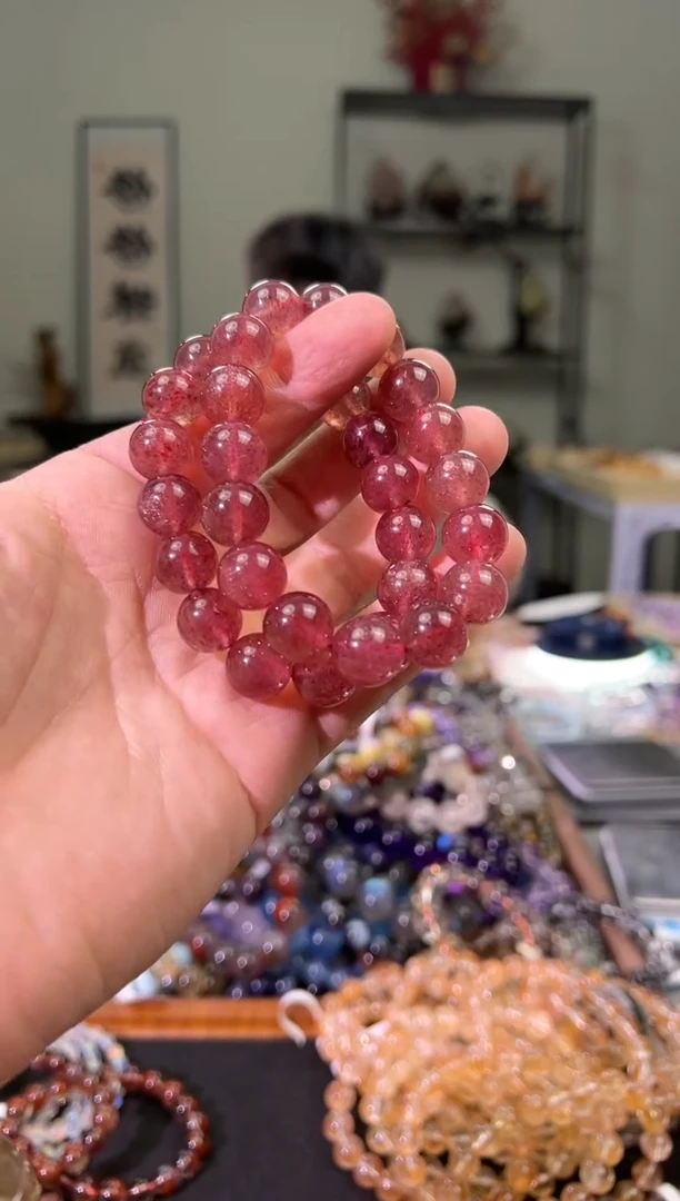 【闪购商品】石英质玉手串未镶嵌13+mm草莓晶手串（多样性发其一）