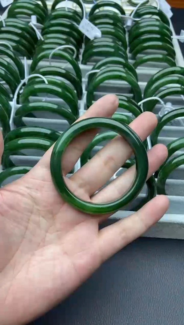 未镶嵌手镯和田玉（碧玉）53-55.8