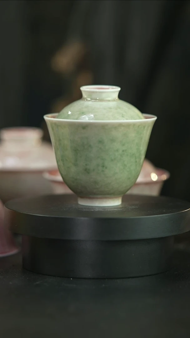 杯庐陵昱西四字篆款瓜皮绿仰钟盖碗11号