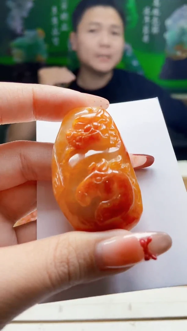 颈饰未镶嵌翡翠翡翠A货