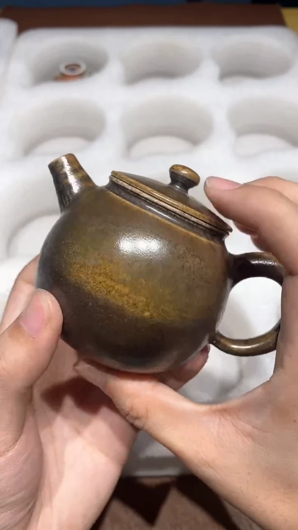 奢瓷/瑞寅柴烧茶器（壶）386