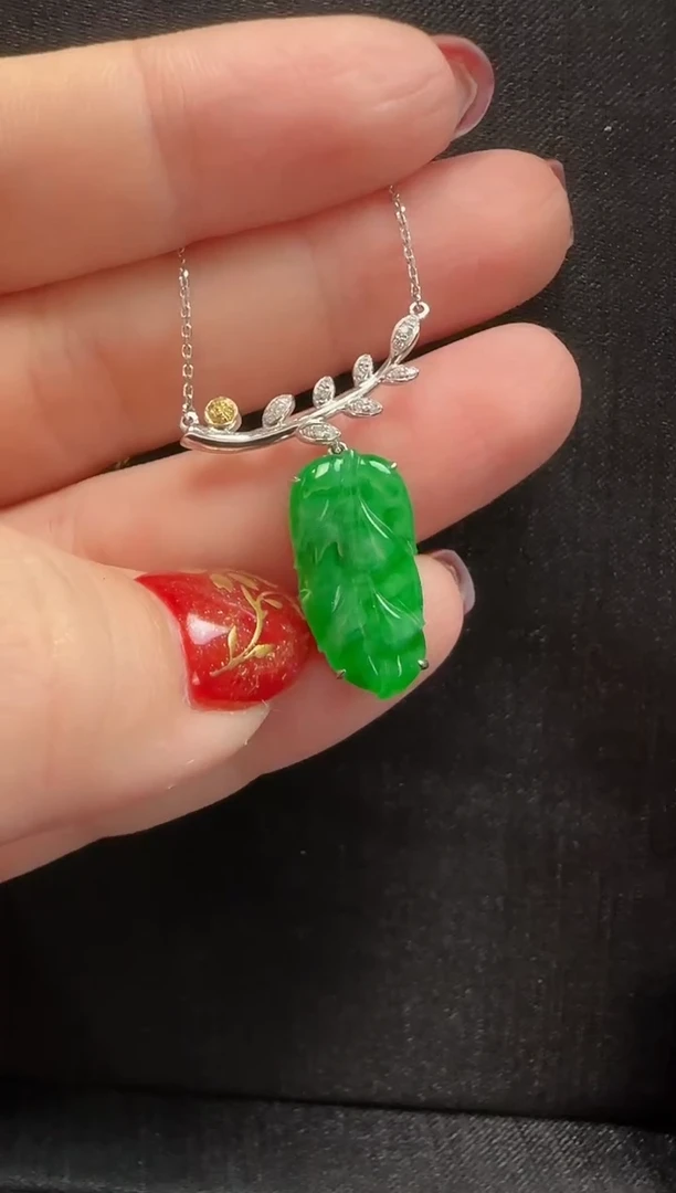 【闪购商品】翡翠套链18K金镶嵌048叶子一条