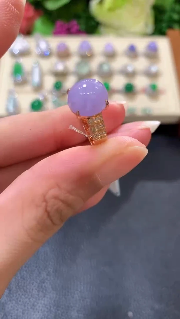 18K金镶嵌戒指翡翠z69  紫色有色差