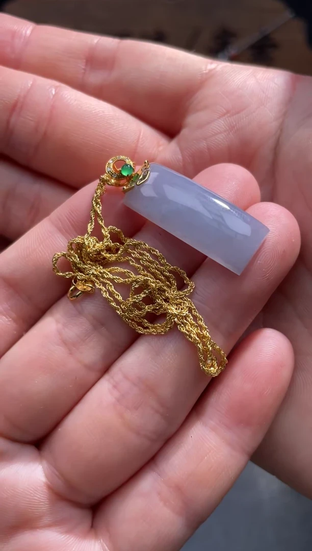 【闪购商品】翡翠颈饰18K金镶嵌18...........