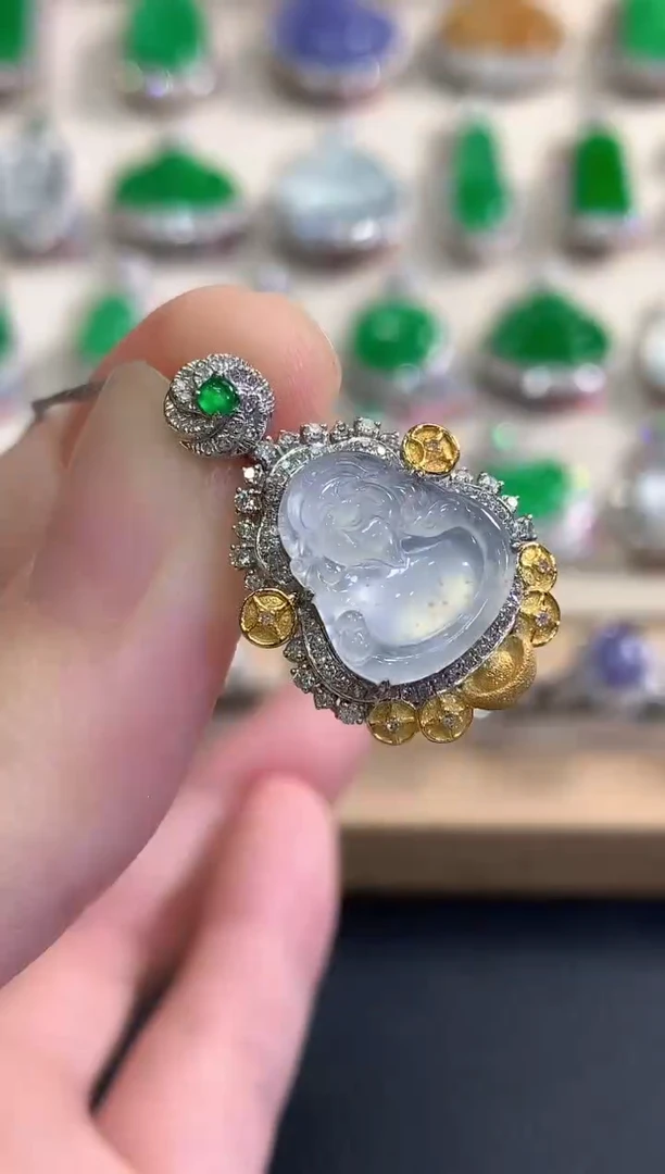 吊坠(不含链)18K金镶嵌翡翠秋日珠宝Q59