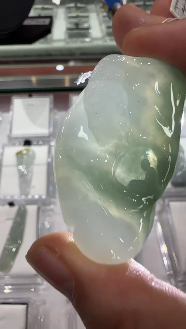 未镶嵌挂件翡翠A货翡翠孤品国雕谢林工