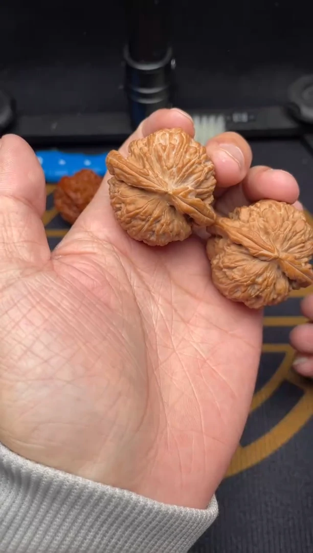 吊坠文玩核桃白狮子40