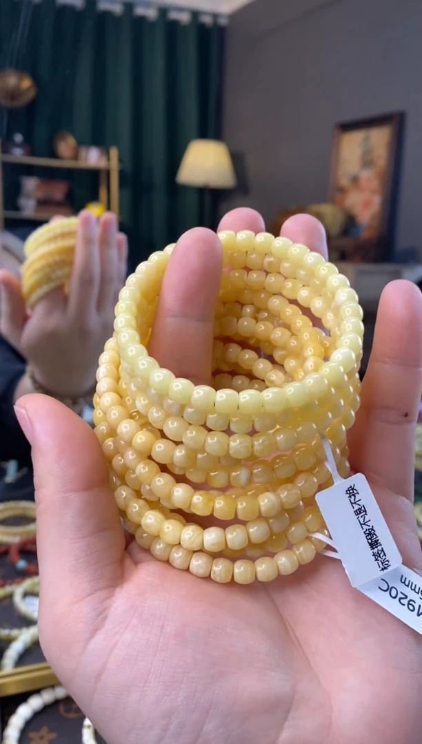 【闪购商品】蜜蜡手串未镶嵌6MM直切微瑕多样性发其一