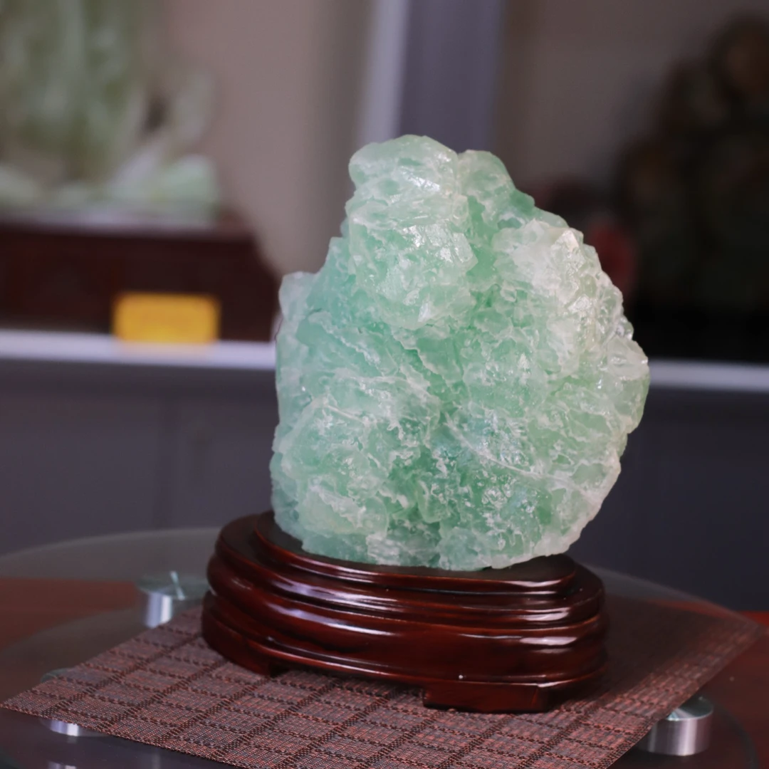 萤石《绿宝荧光》天然玉石玉雕矿物晶体家居摆件奇石观赏石收藏