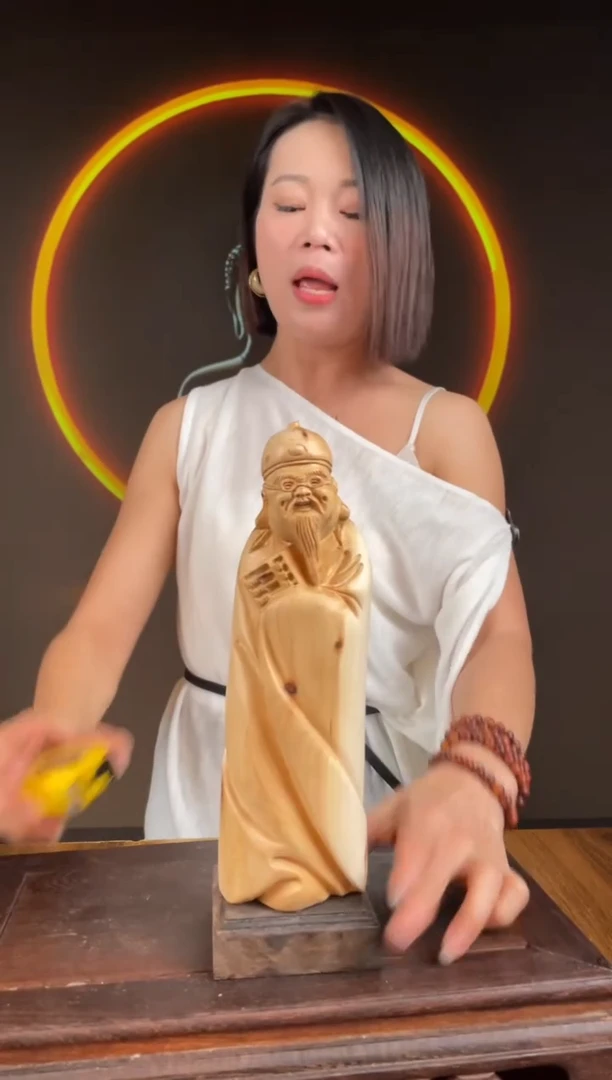 柏木（崖柏）手工摆件,先抢先得! 编号:119
