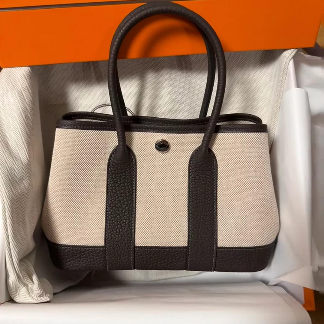 未使用 Hermes/爱马仕 珊珊活动 花园包 Mini 乌木色 W刻