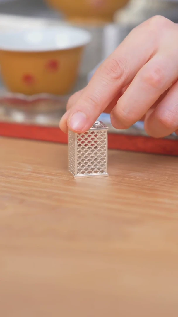 【闪购商品】盖置哈哈哈啊哈哈啊哈