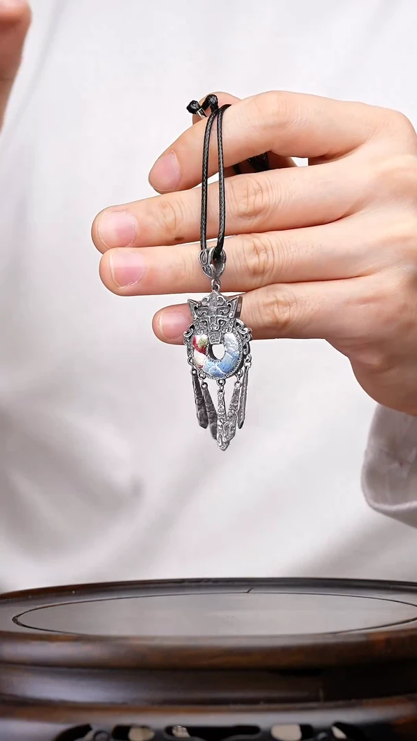 【闪购商品】刺绣黔东南苗族刺绣A138